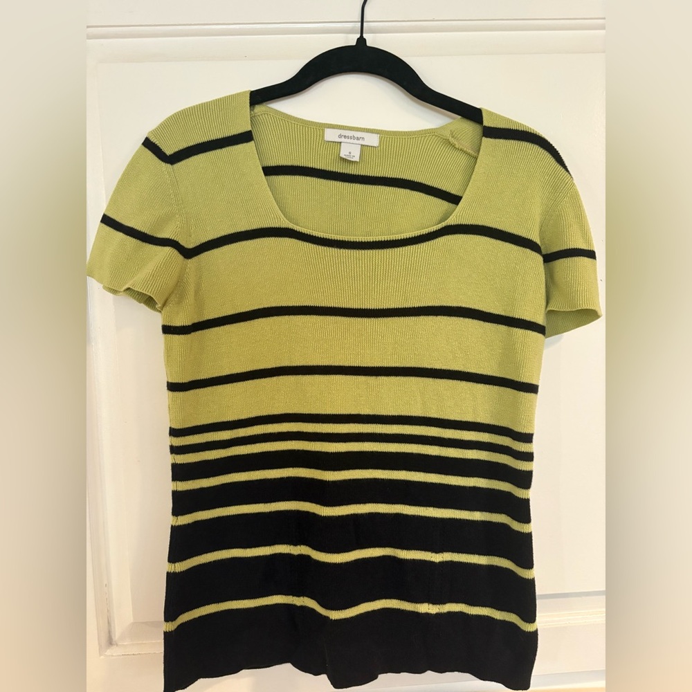 Dressbarn Olive and Black Knit Top